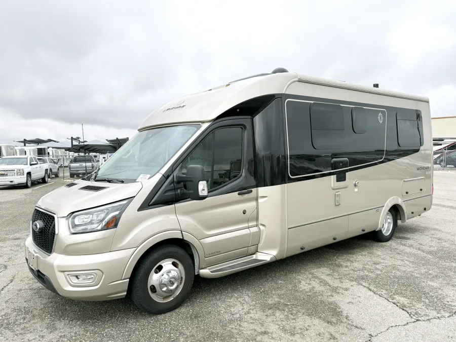 2021 Leisure Travel Van Wonder W24RL | Photo 19 of 23