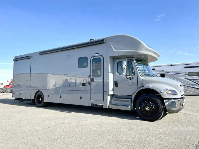 2024 Renegade Valencia 36SB