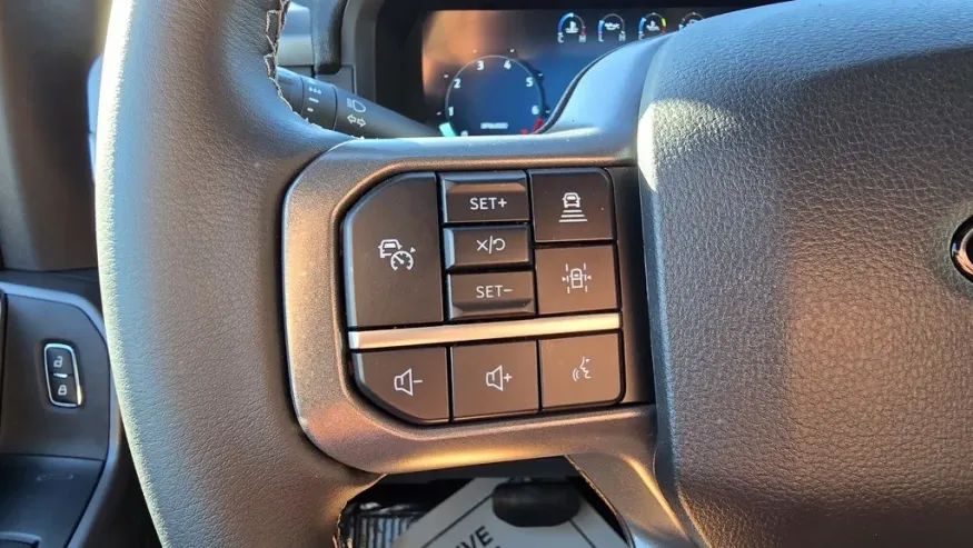 2025 Ford F-150 | Photo 11 of 24