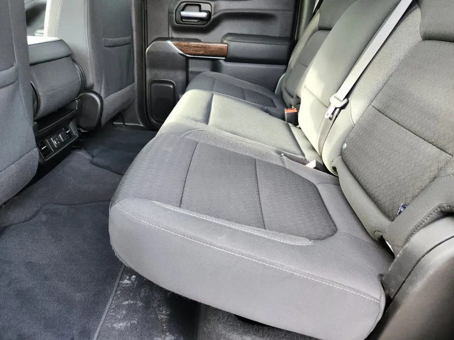 2021 GMC Sierra 1500 Elevation | Photo 10 of 28