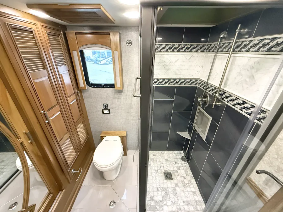 2017 Entegra Coach Cornerstone 45B | Photo 17 of 31