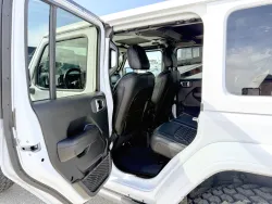 2018 Jeep Wrangler | Thumbnail Photo 10 of 21