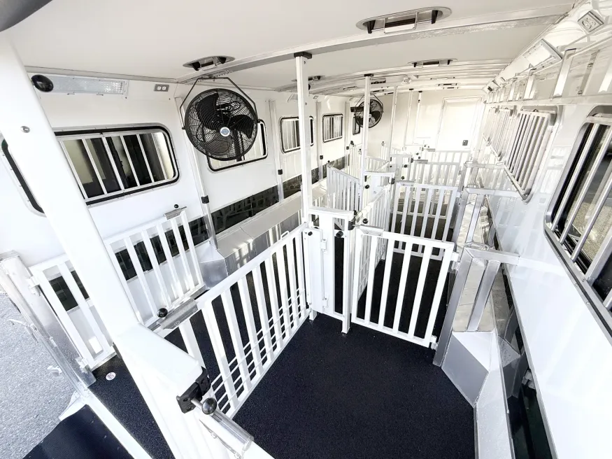 2026 Cimarron Showstar LX | Photo 13 of 22