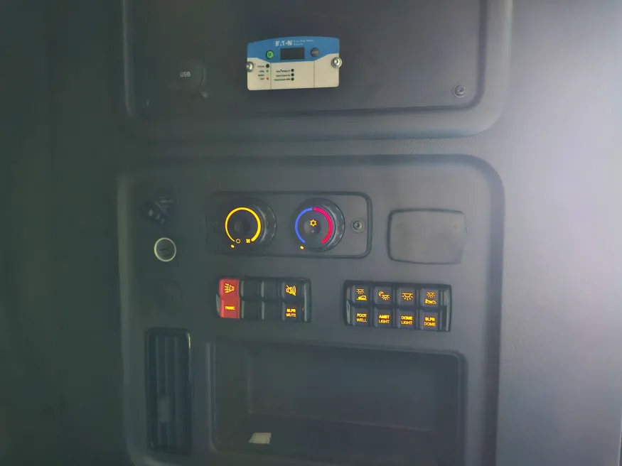 2026 Freightliner PJ126SLP | Photo 18 of 45