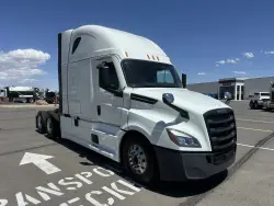 2022 Freightliner Cascadia 126 | Thumbnail Photo 3 of 24