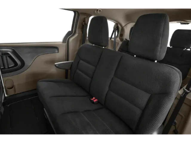 2019 Dodge Grand Caravan | Photo 10 of 13