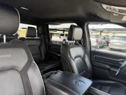 2025 RAM 1500 Laramie | Thumbnail Photo 13 of 19