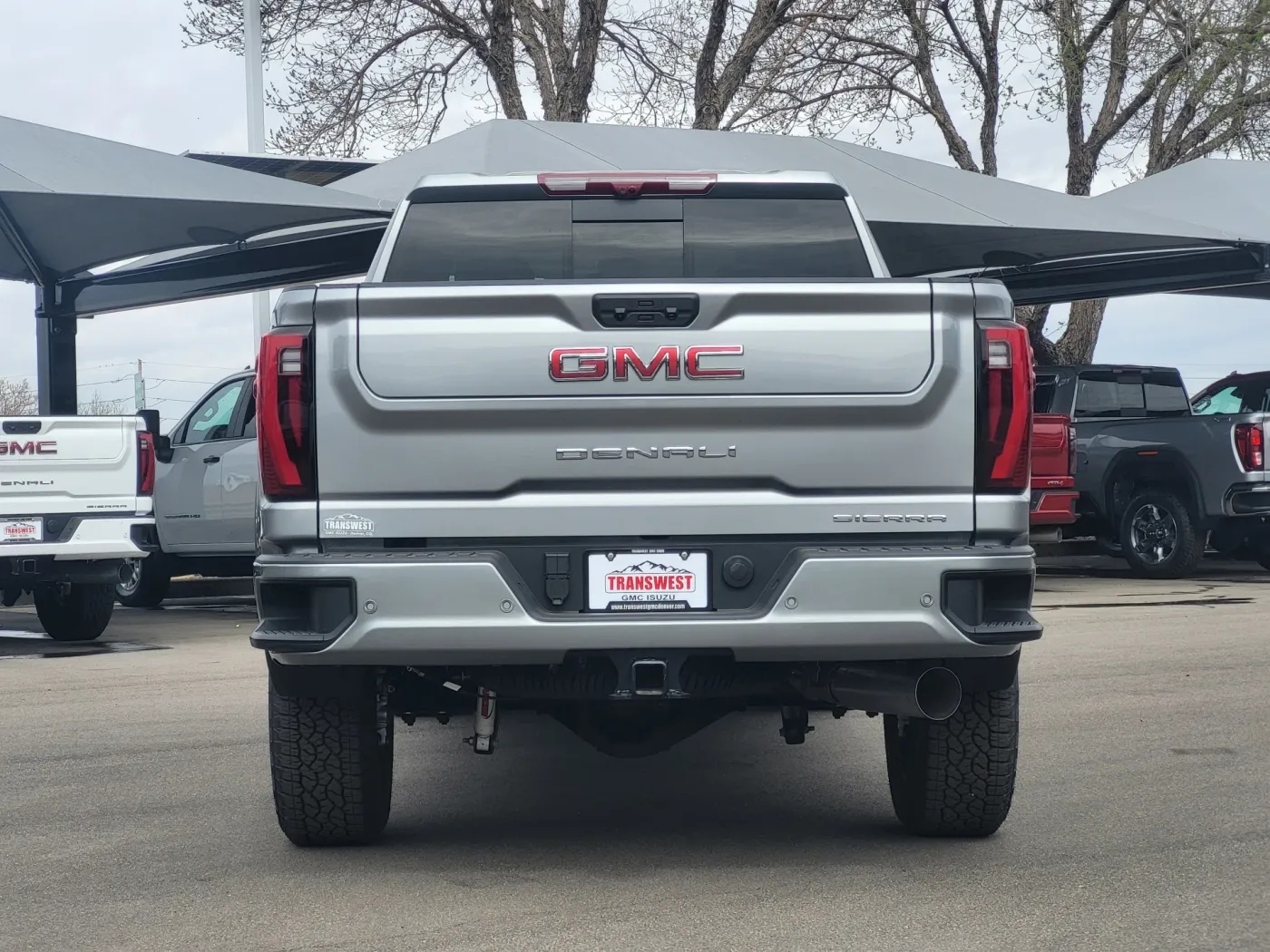 2026 GMC Sierra 2500HD Denali | Photo 5 of 25