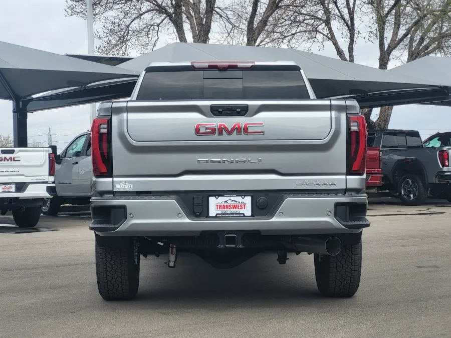 2026 GMC Sierra 2500HD Denali | Photo 5 of 25