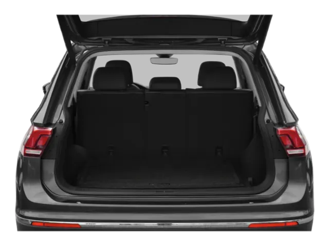 2019 Volkswagen Tiguan | Photo 7 of 12