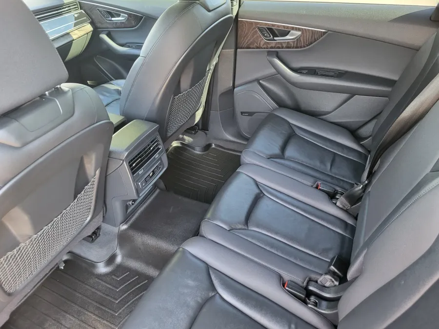 2020 Audi Q7 Premium Plus | Photo 23 of 26