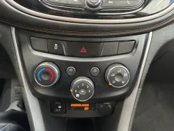 2020 Chevrolet Trax LS | Thumbnail Photo 16 of 19