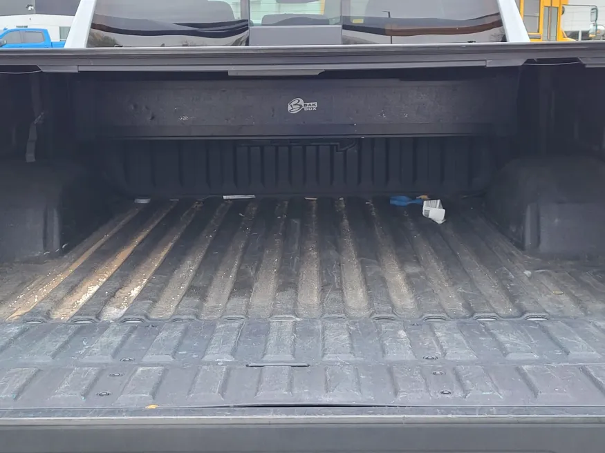 2021 GMC Sierra 1500 AT4 | Photo 23 of 24