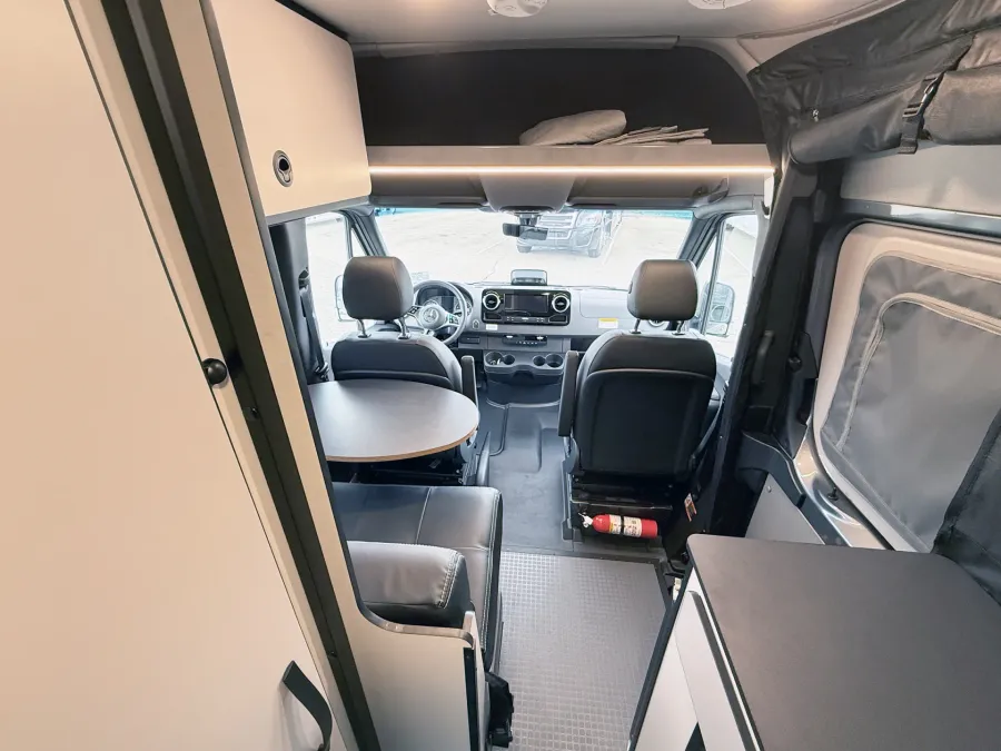2027 Winnebago Revel Sport 44N | Photo 6 of 20