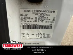 2016 Ford Super Duty F-550 XL | Thumbnail Photo 16 of 20