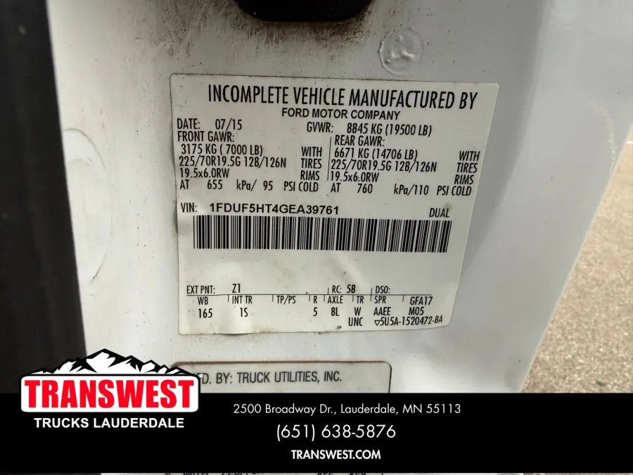 2016 Ford Super Duty F-550 XL | Photo 16 of 20