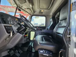 2020 Peterbilt 389 | Thumbnail Photo 28 of 35