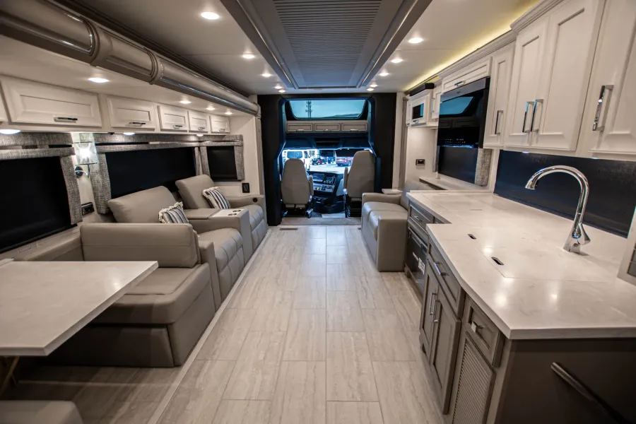 2026 Newmar Supreme Aire 4505 | Photo 10 of 27