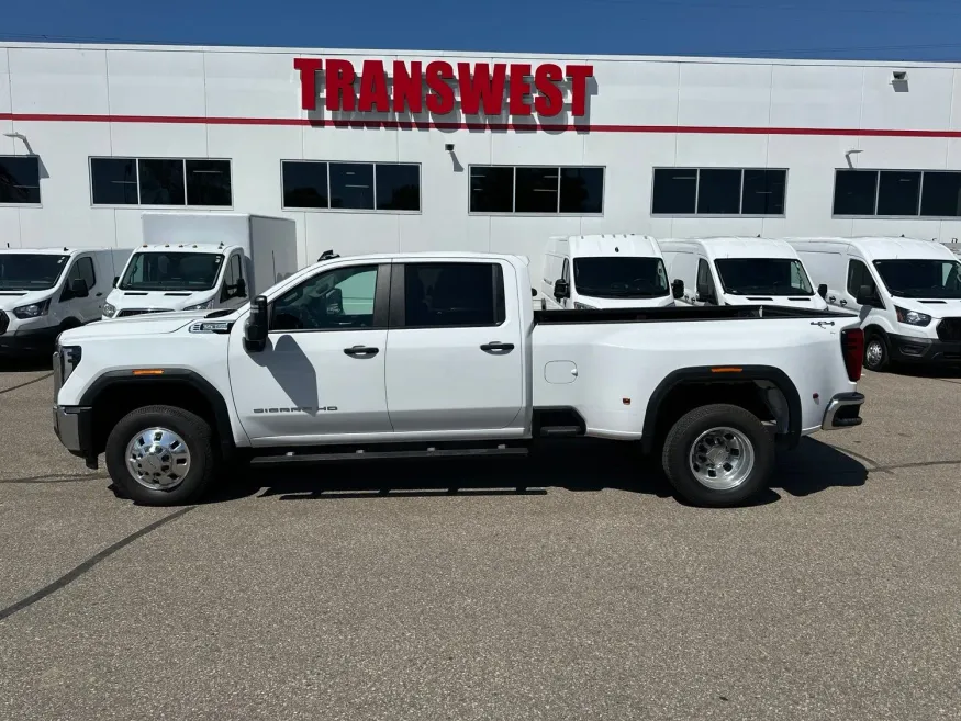 2025 GMC Sierra 3500HD Pro | Photo 1 of 16