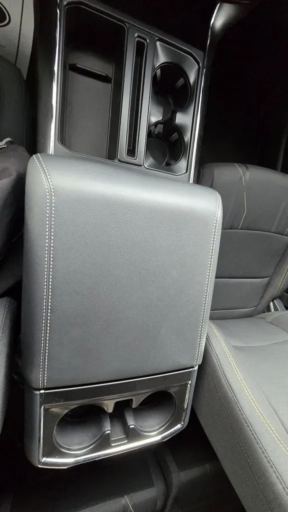 2025 Ford F-150 | Photo 24 of 30