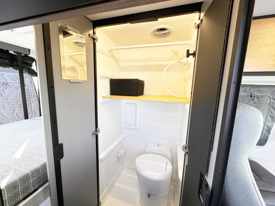 2026 Winnebago Revel 44E | Photo 9 of 15