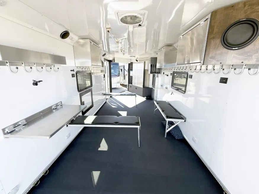 2026 Logan Coach Horse Power | Photo 9 of 20