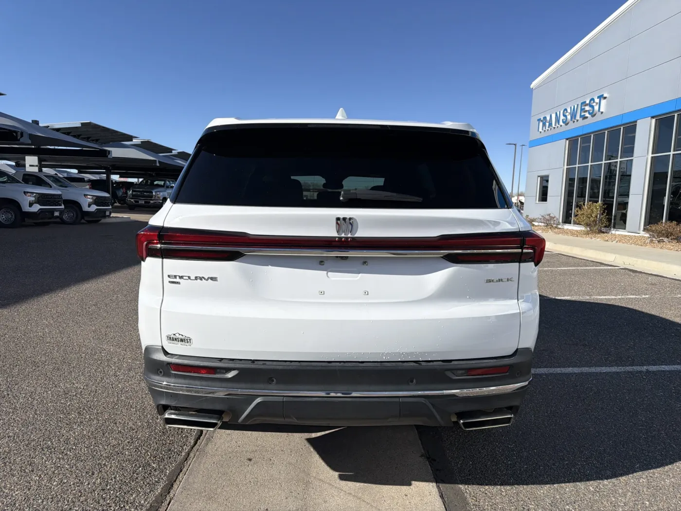 2025 Buick Enclave Preferred | Photo 3 of 23