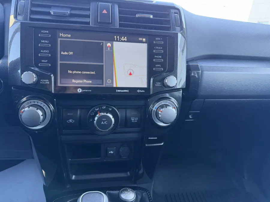 2022 Toyota 4Runner TRD Off Road Premium | Photo 15 of 19