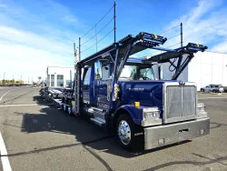 2021 Western Star 4900FA | Thumbnail Photo 3 of 33
