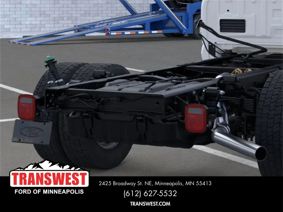 2026 Ford Super Duty F-550 | Photo 21 of 22