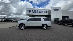 2021 Chevrolet Suburban | Thumbnail Photo 3 of 37