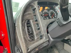 2007 Freightliner M2 106 | Thumbnail Photo 23 of 40