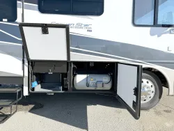 2026 Newmar Canyon Star 3947 | Thumbnail Photo 26 of 33