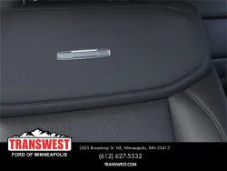 2025 Ford Expedition | Thumbnail Photo 15 of 23