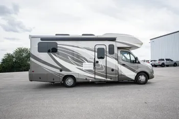 2022 Entegra Qwest 24N