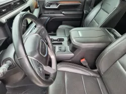 2024 GMC Sierra 2500HD Denali | Thumbnail Photo 11 of 25