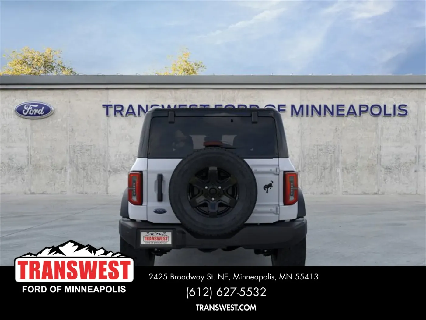 2025 Ford Bronco Outer Banks | Photo 5 of 25