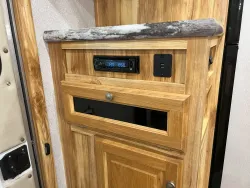 2023 Sundowner Krawler 2286 KM | Thumbnail Photo 13 of 25