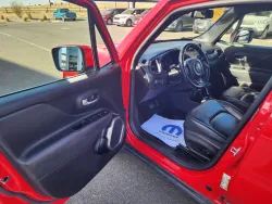 2020 Jeep Renegade High Altitude | Thumbnail Photo 9 of 25