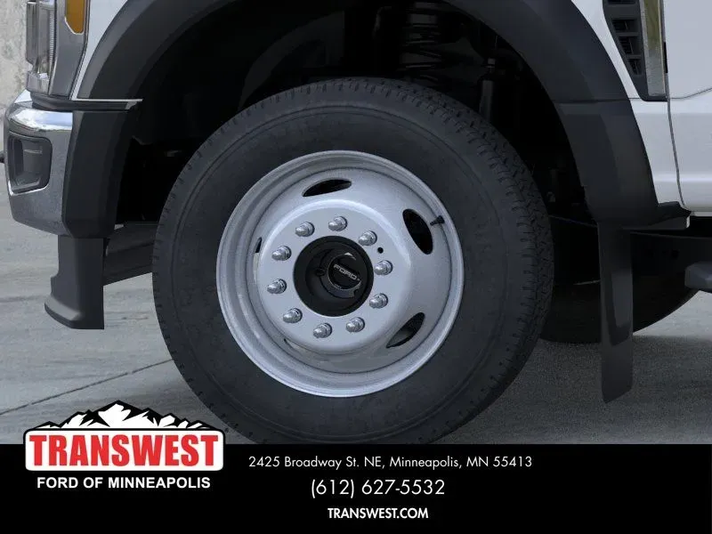 2025 Ford Super Duty F-550 XL | Photo 18 of 22