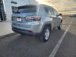 2022 Jeep Compass Latitude | Thumbnail Photo 7 of 22