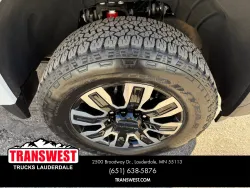 2026 GMC Sierra 3500HD Denali Ultimate | Thumbnail Photo 20 of 22