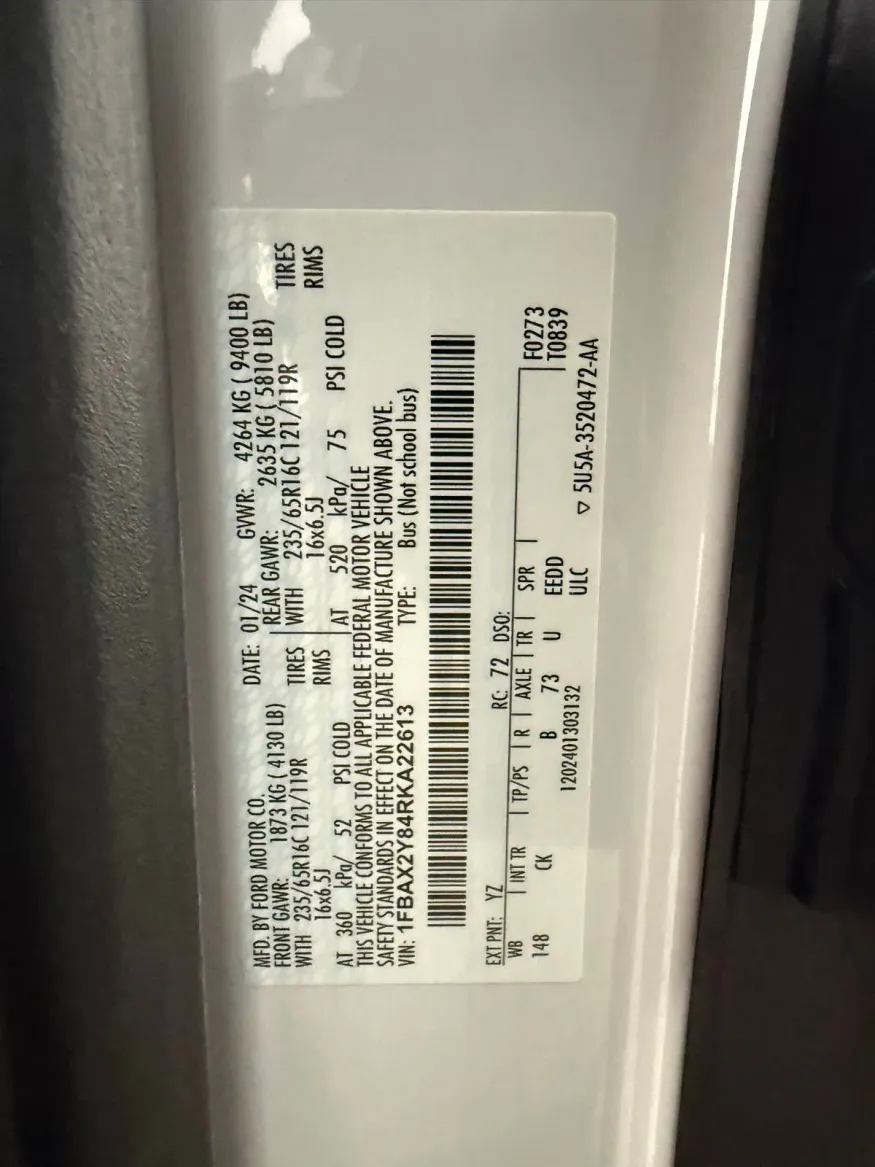 2024 Ford Transit-350 XLT | Photo 19 of 21
