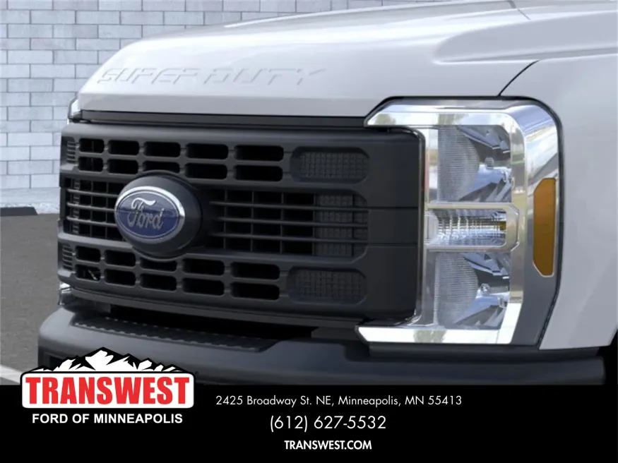2026 Ford Super Duty F-350 XL | Photo 17 of 22