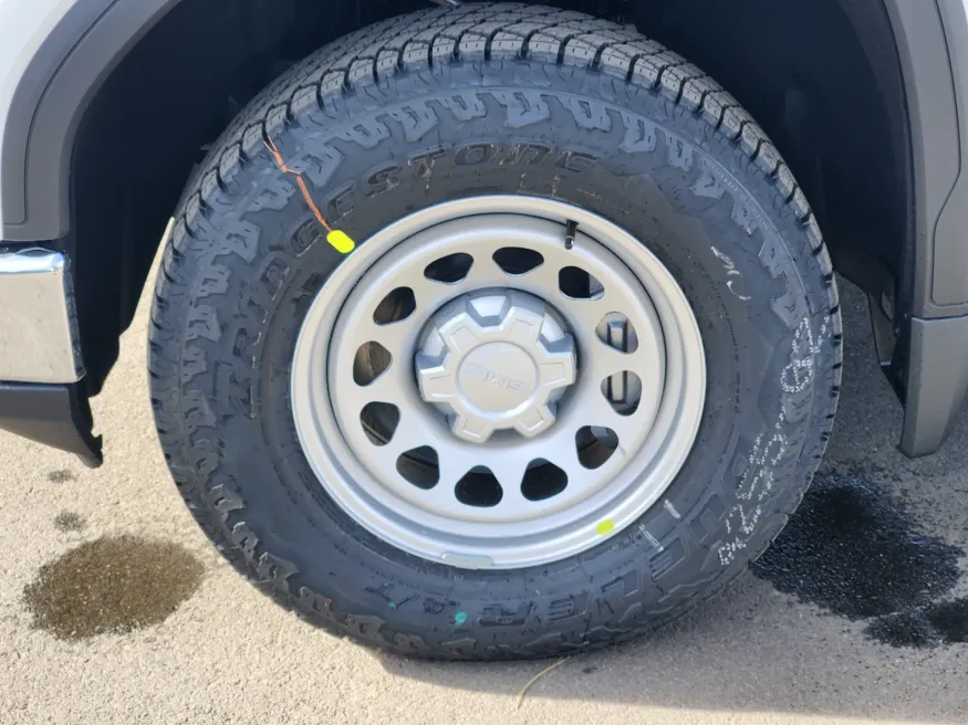 2026 GMC Sierra 1500 Pro | Photo 5 of 22