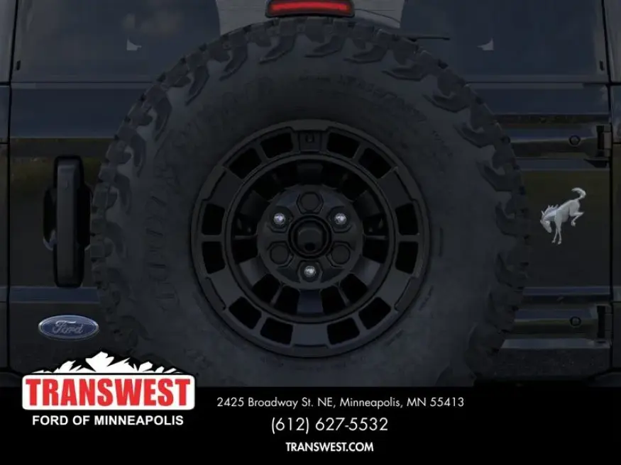 2026 Ford Bronco Badlands | Photo 23 of 25