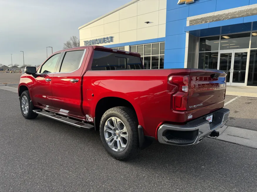 2026 Chevrolet Silverado 1500 LTZ | Photo 2 of 20