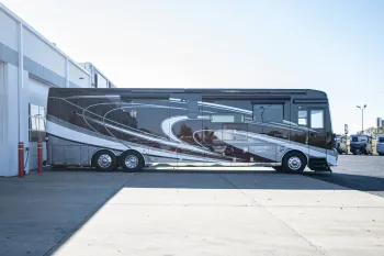 2022 Newmar London Aire 4579