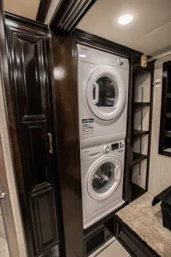 2022 Newmar London Aire 4579 | Thumbnail Photo 25 of 25