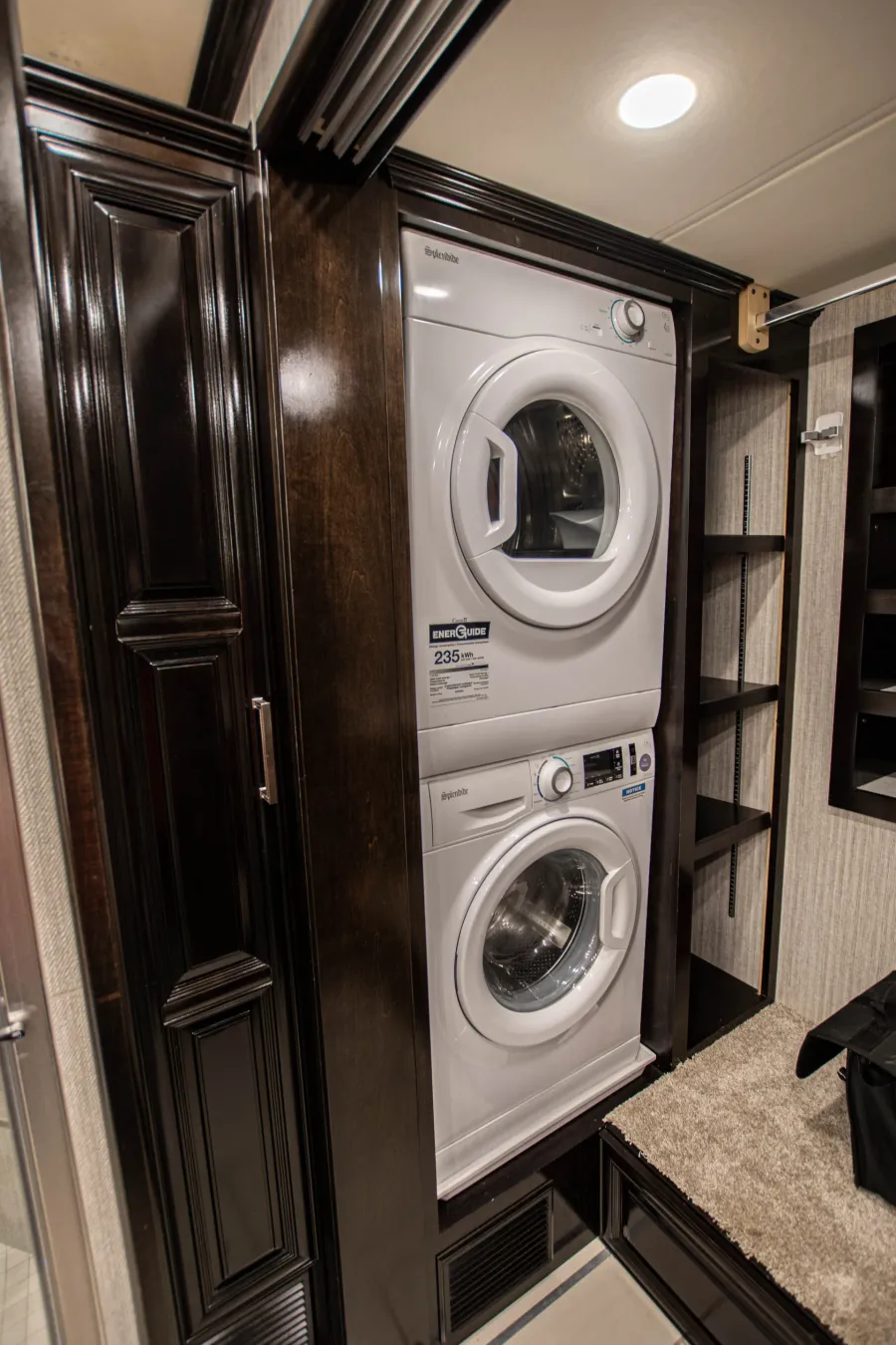 2022 Newmar London Aire 4579 | Photo 25 of 25